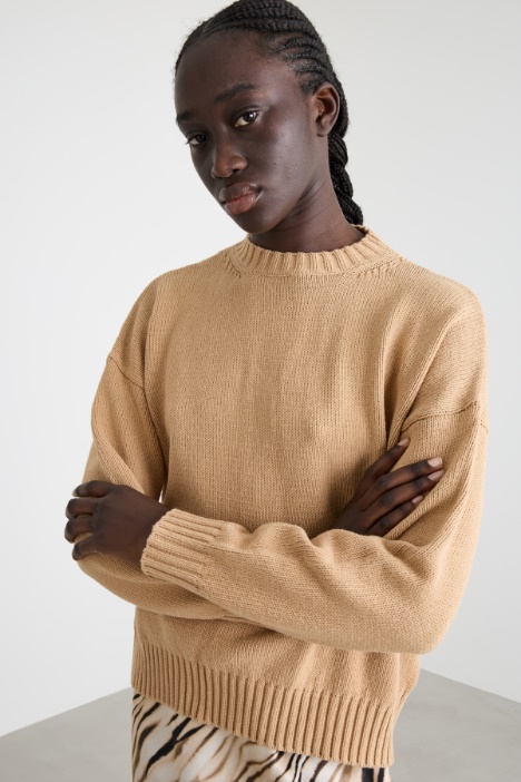 Maglia a spalla scesa