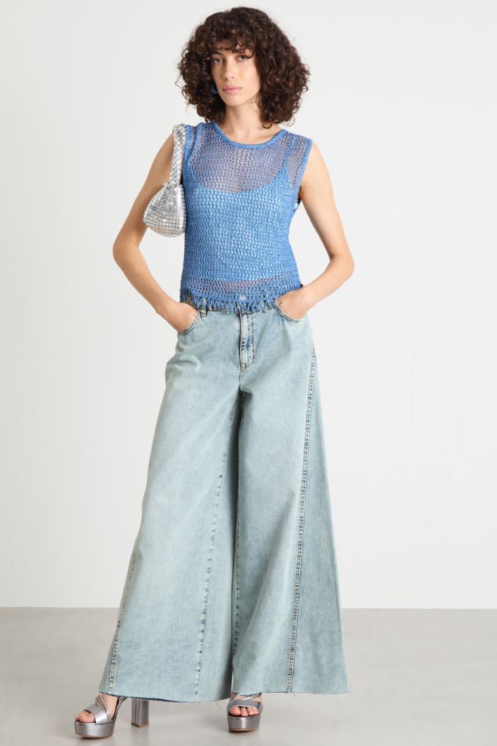 Mesh-knit top Intrend