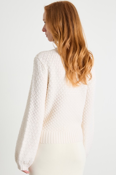 Maglia crop con maniche voluminose