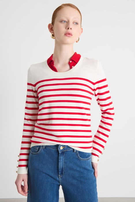 Scoop-neck stretch jumper Intrend