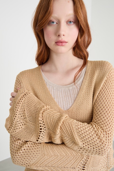 Maglia aderente traforata