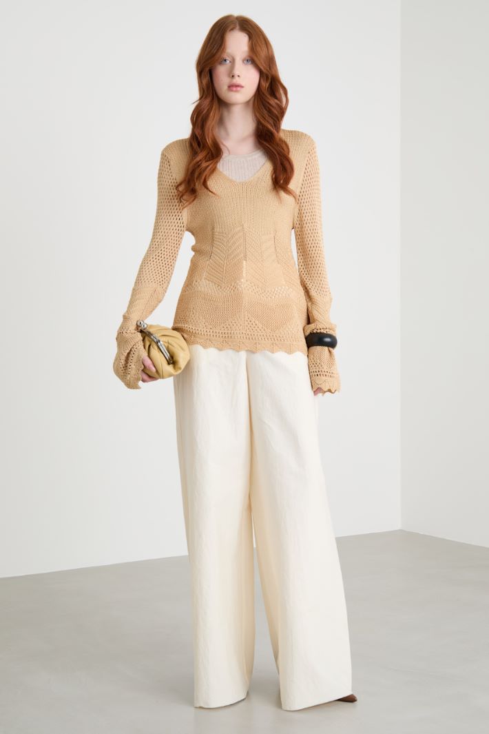 Fitted open-knit top Intrend