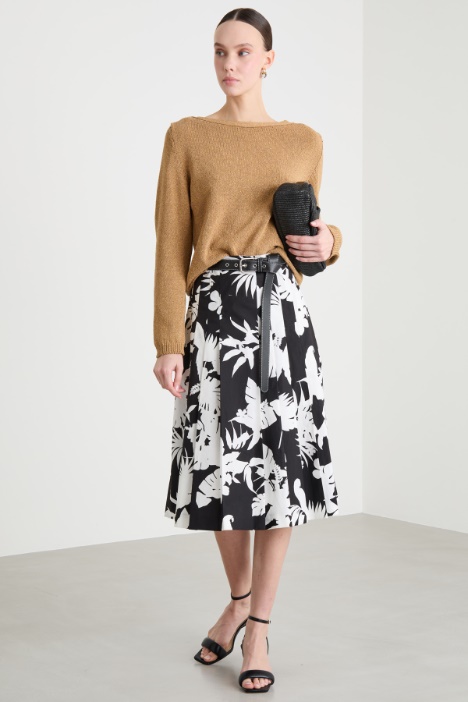 Maglia dritta con scollo a barchetta Intrend