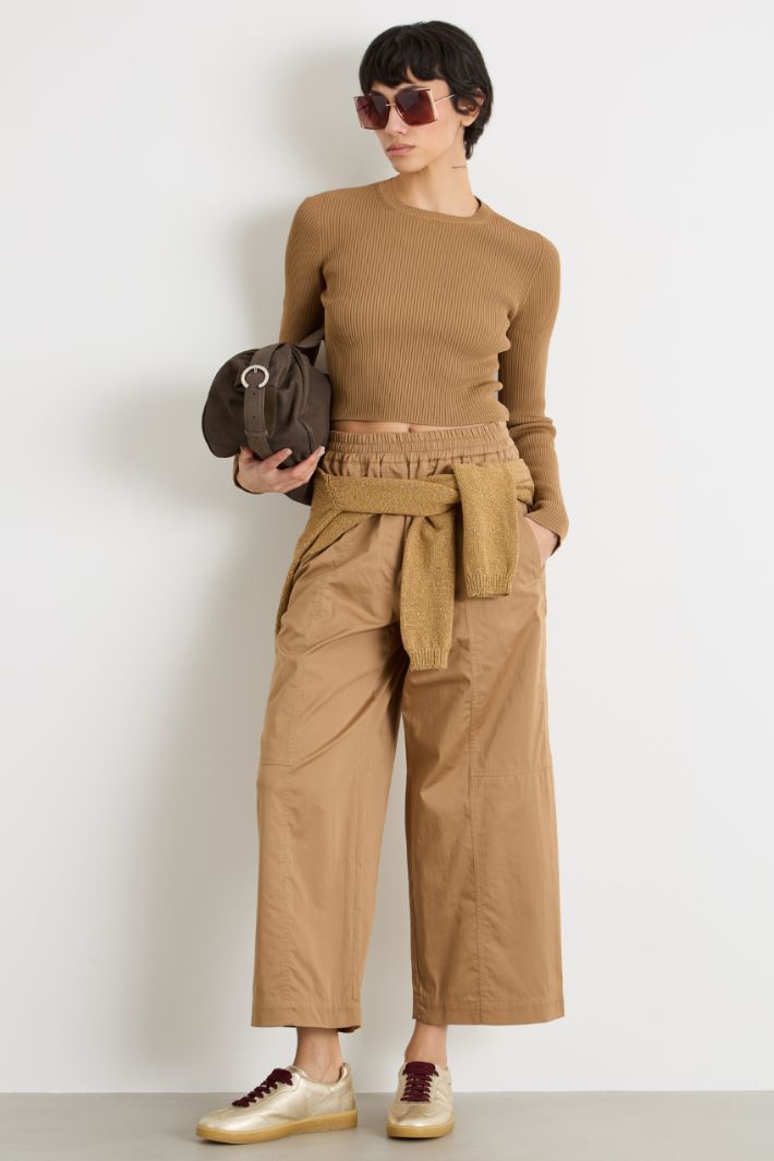 Rib-knit crop top Intrend