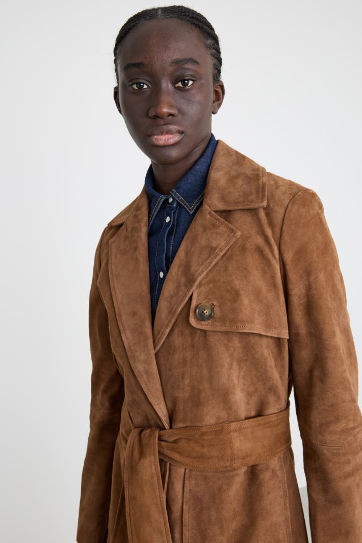 Giacca in pelle con cintura Intrend - 3