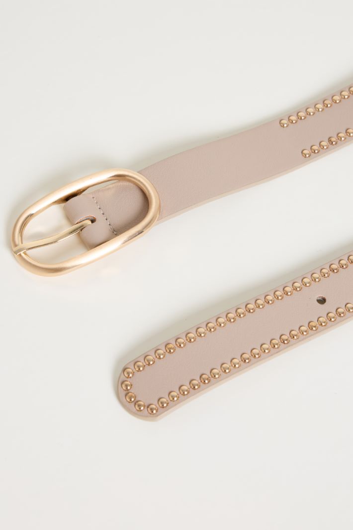 Cintura con borchie e fibbia ovale Intrend - 2