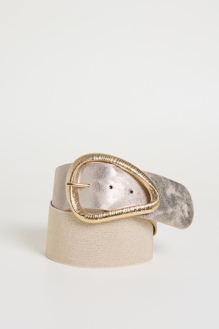 Laminated-Finish Belt Intrend