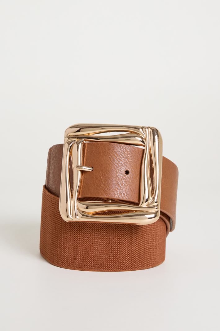 Cintura larga in tessuto spalmato Intrend