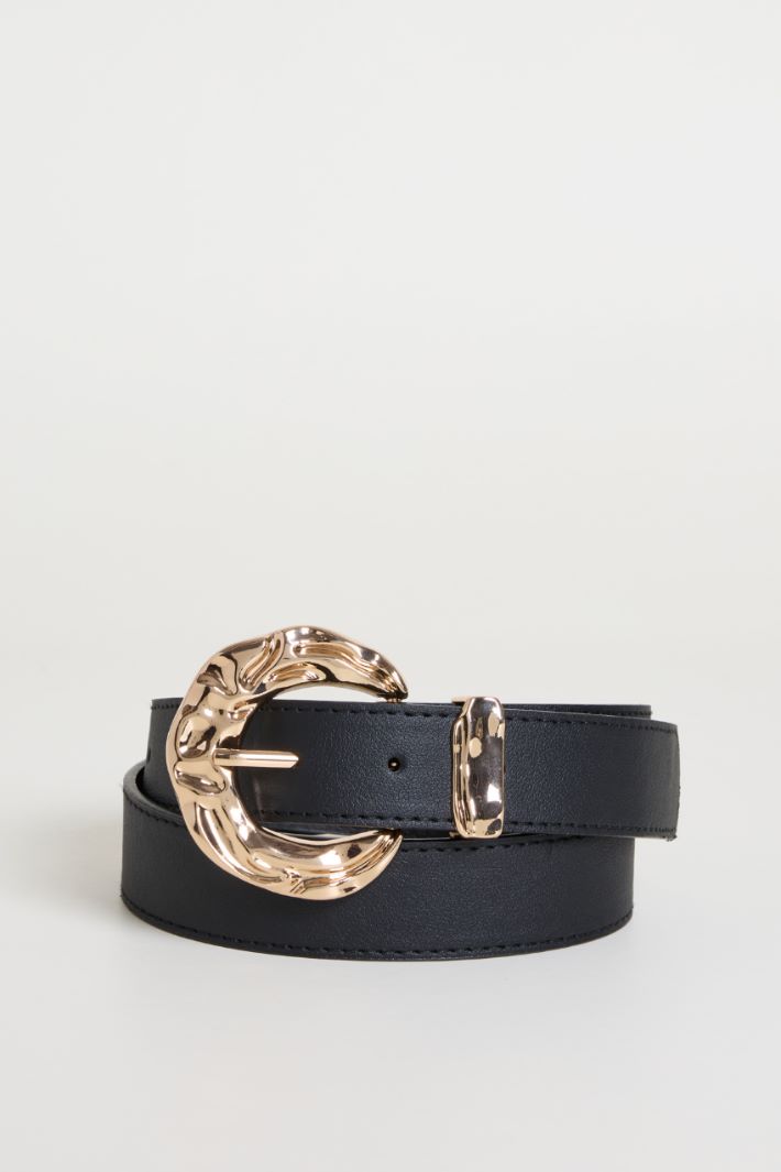 Asymmetric Buckle Belt Intrend