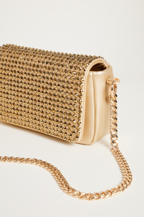Clutch con pedrería