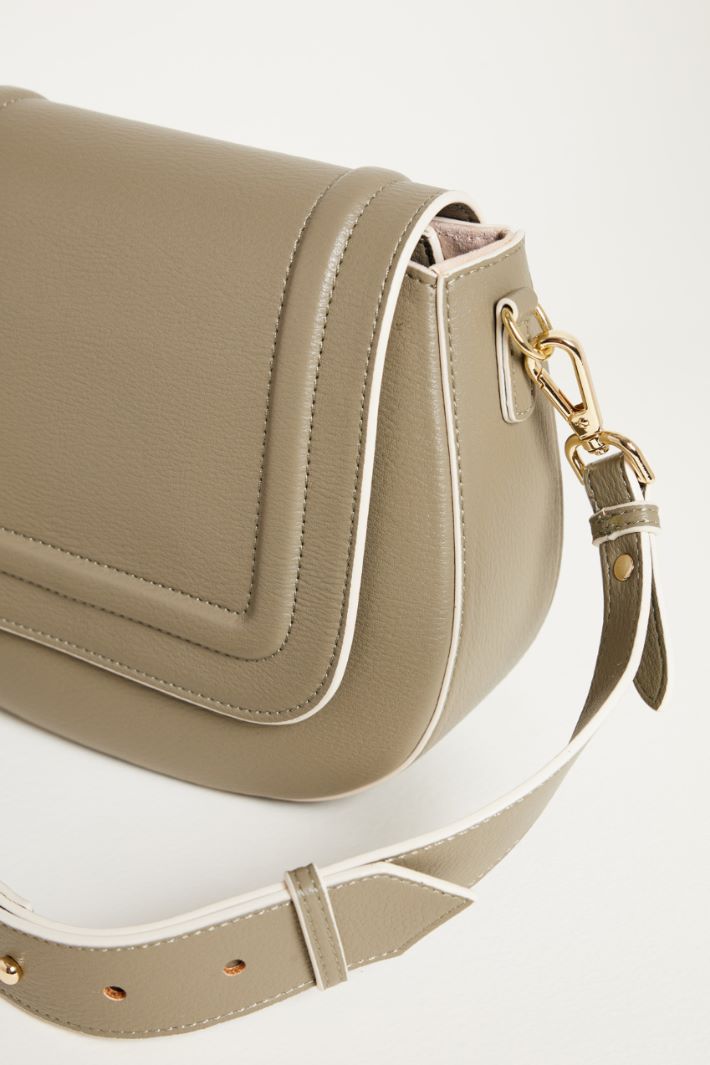 Rounded shoulder bag Intrend - 4