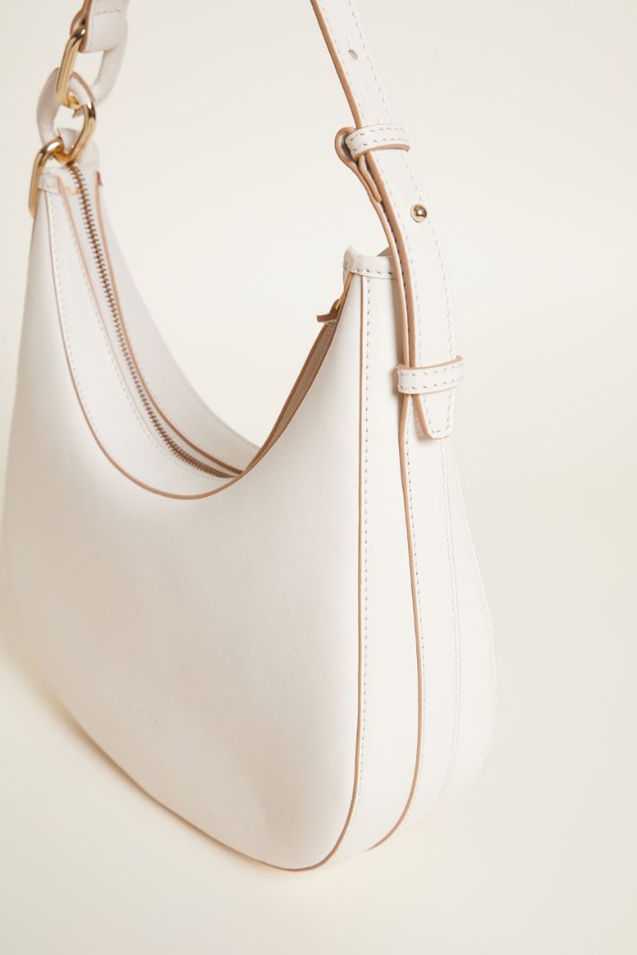 Borsa a mezzaluna Intrend - 4