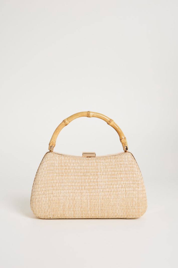 Clutch con asa de bambú Intrend