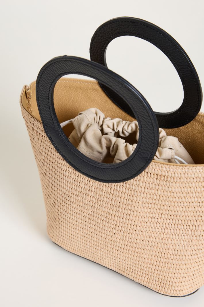 Borsa con manico ad anello Intrend - 4