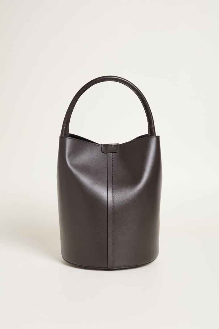 Borsa a secchiello in pelle liscia Intrend