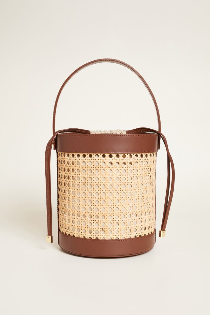 Straw bucket bag Intrend