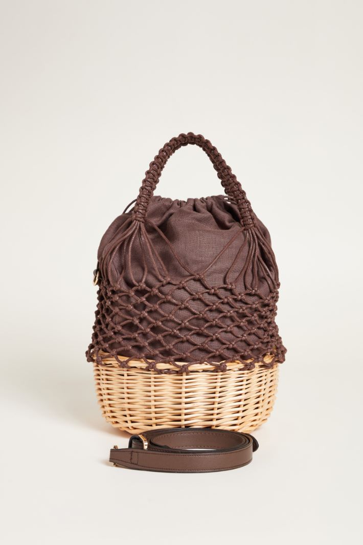 Mesh and rattan bucket bag Intrend - 3