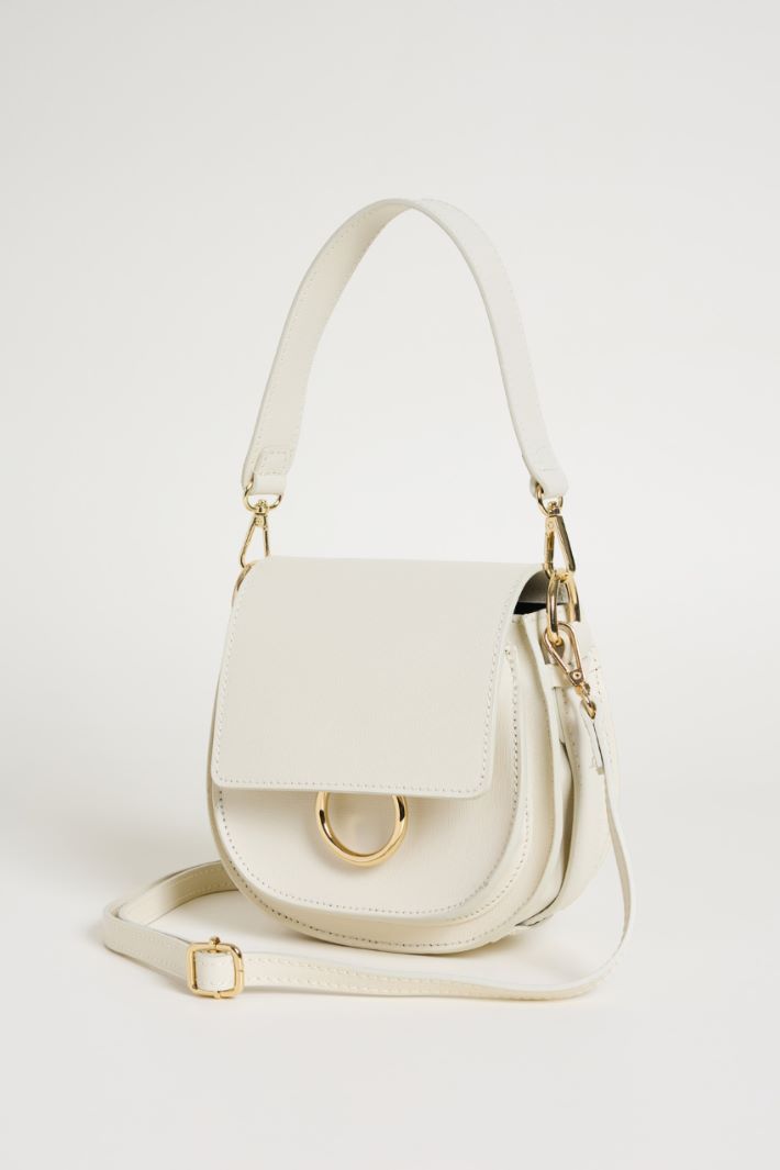 Borsa arrotondata in pelle Intrend - 2