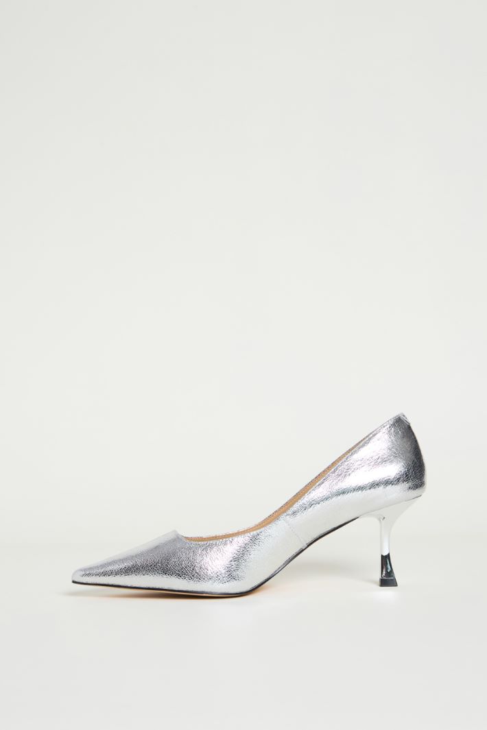 Craquelé-effect laminated pumps Intrend - 3