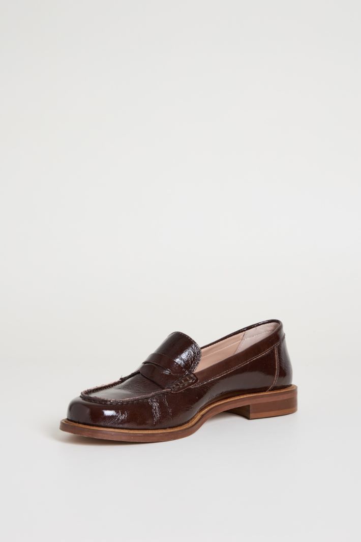 Mocassini in pelle verniciata Intrend - 3