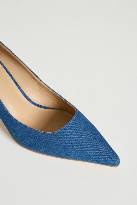 Décolleté in jeans