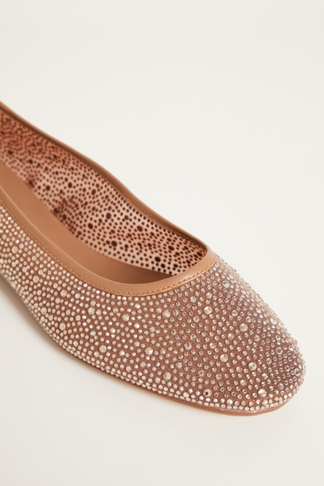 Ballerina in pelle con strass