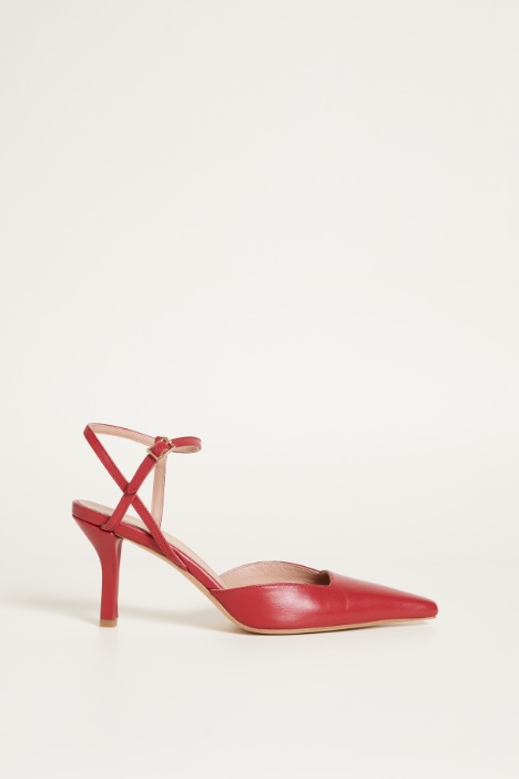 Leather sandals Intrend