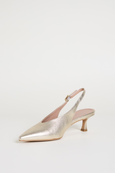Slingback in pelle laminata