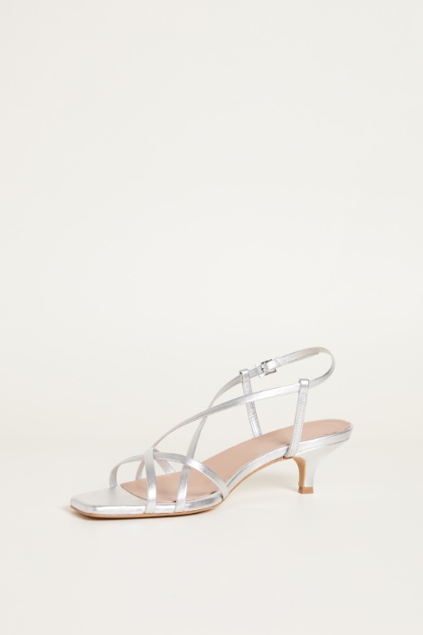 Sandalo con listini laminati