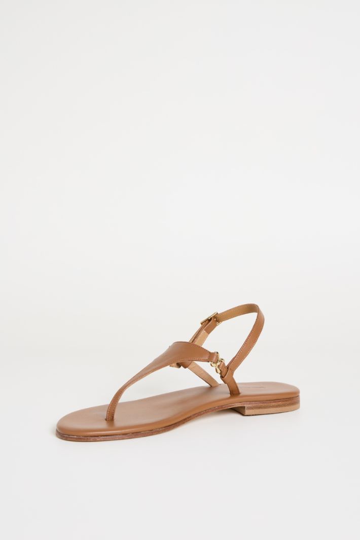 Sandali in pelle laminata Intrend - 3