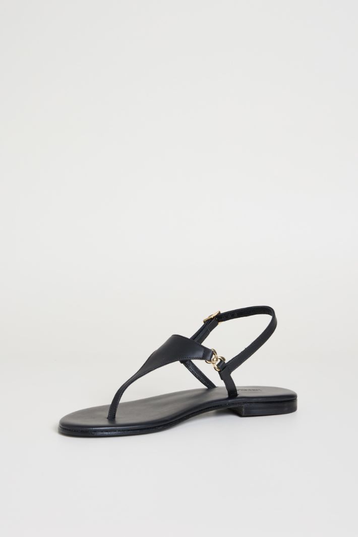 Sandali in pelle laminata Intrend - 3