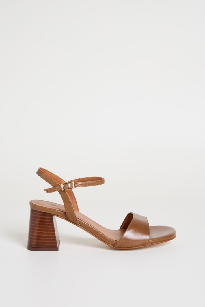 Sandali con tacco a blocco Intrend