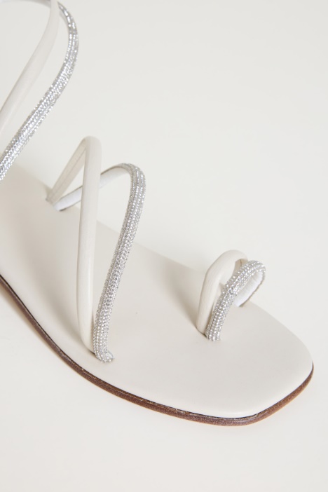 Sandali flat con strass