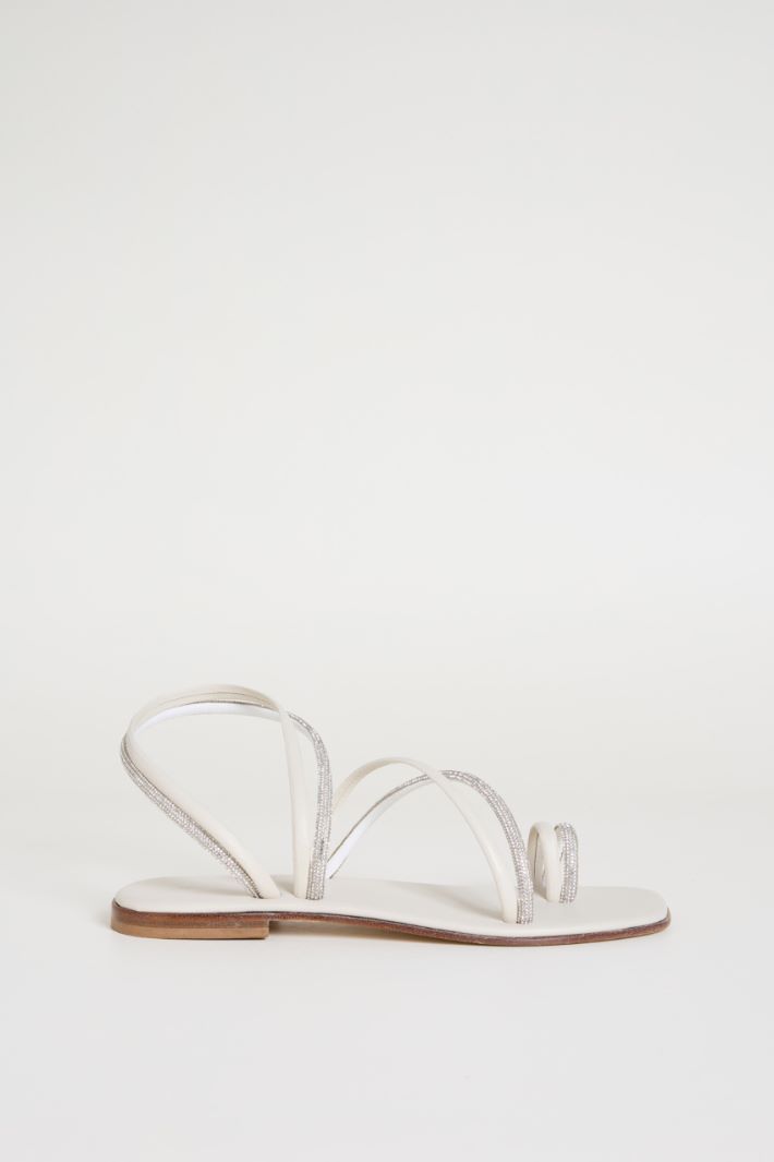 Sandali flat con strass Intrend