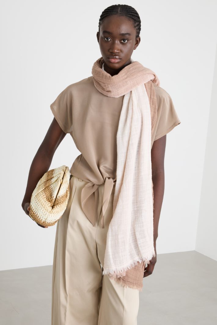 Stola con frange Intrend