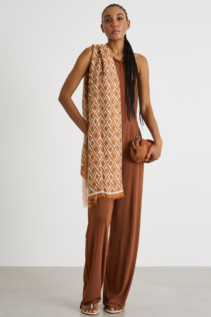 Patterned stole Intrend