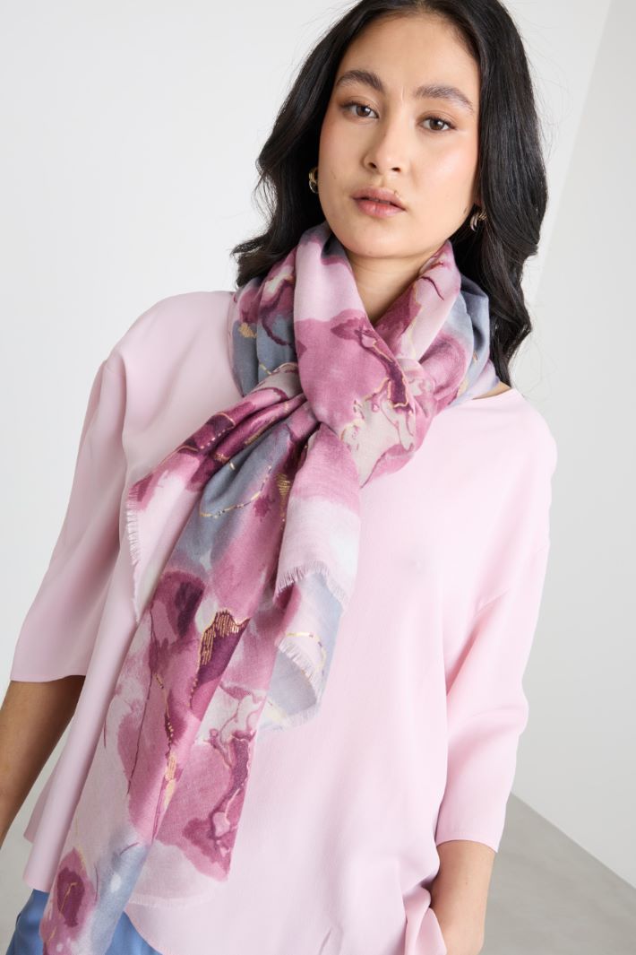 Patterned Stole Intrend