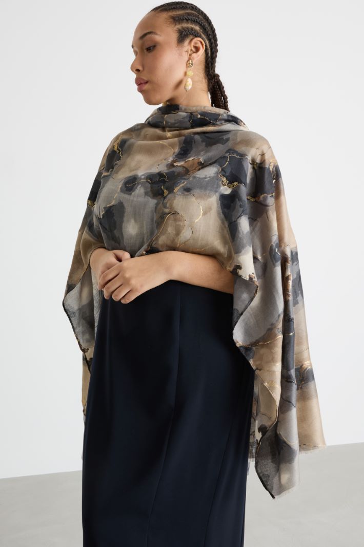 Stola con fantasia Intrend