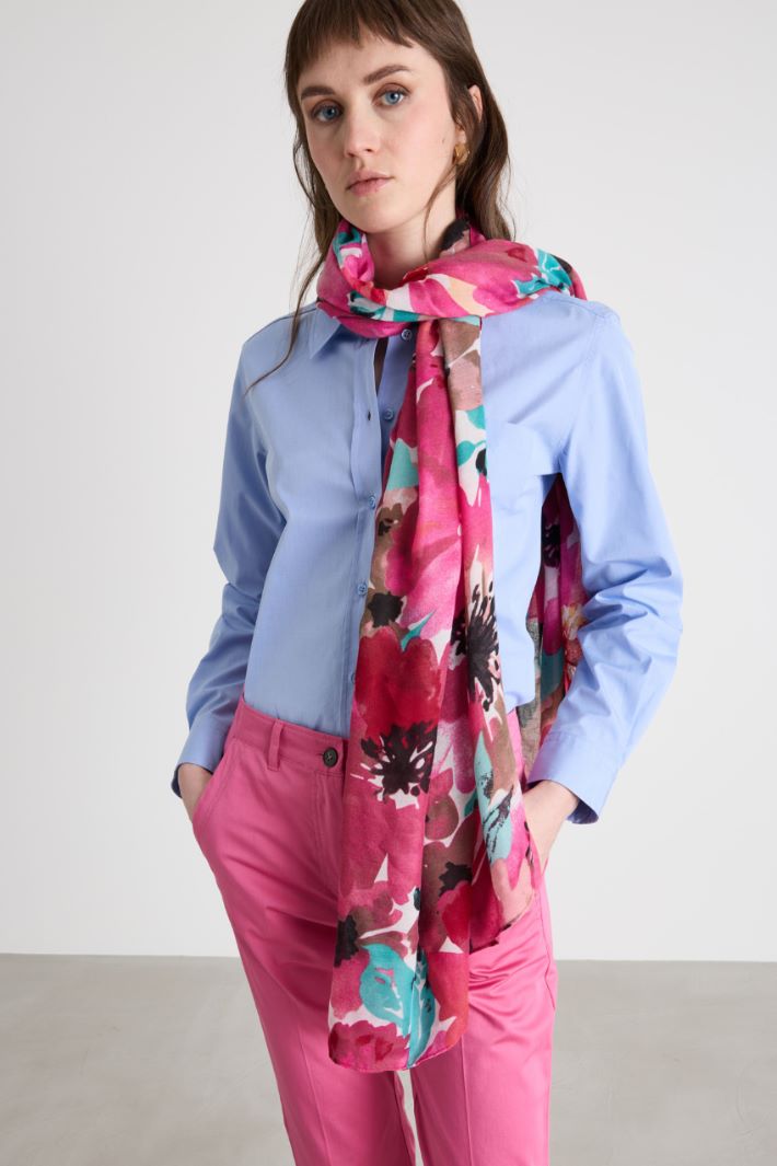 Stola leggera stampata Intrend