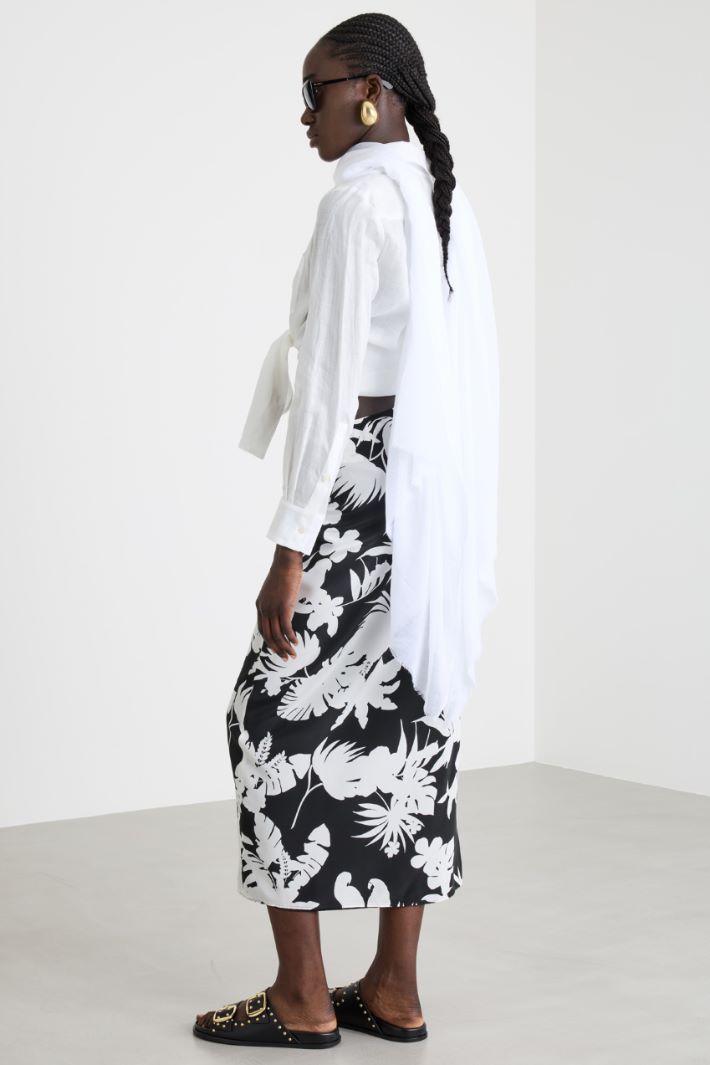 Stola crepe leggera Intrend - 2