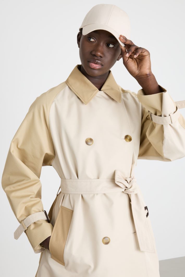 Berretto in tela Intrend