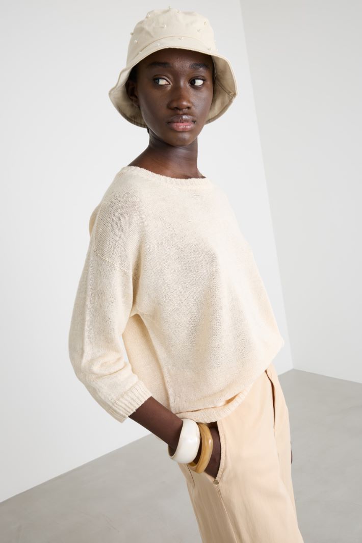 Cappello in tela con boules Intrend