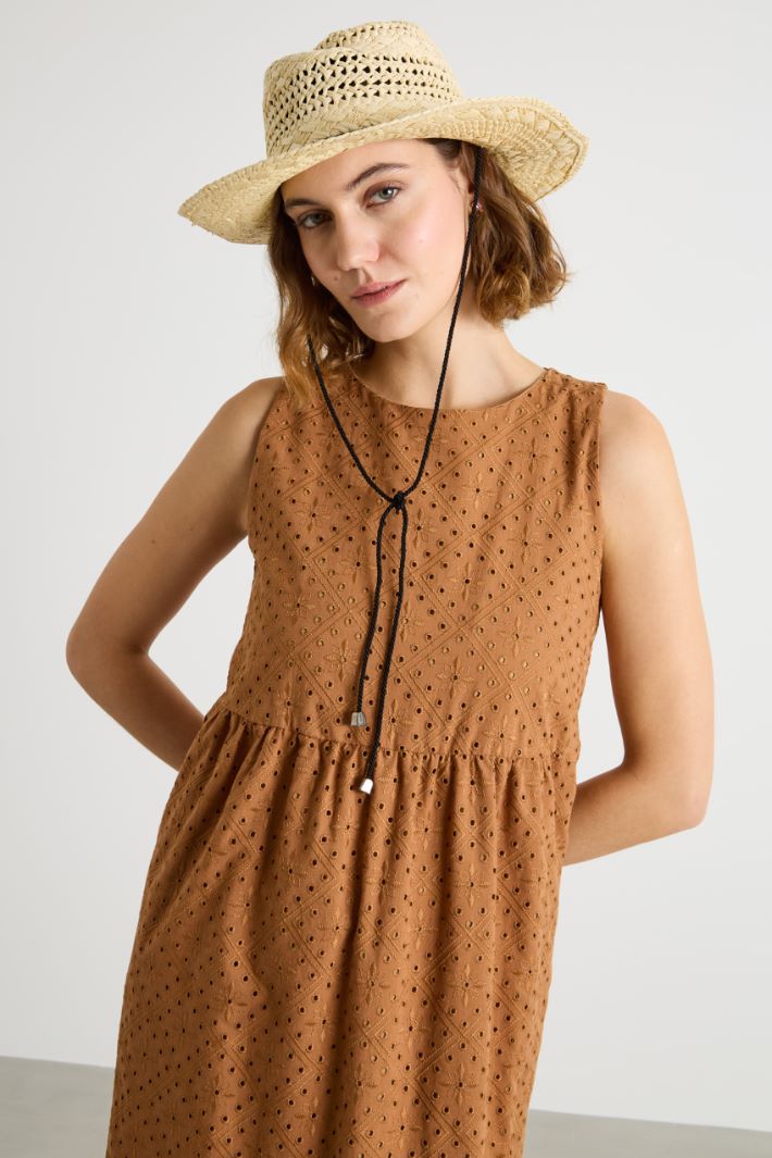 Openwork hat Intrend - 2