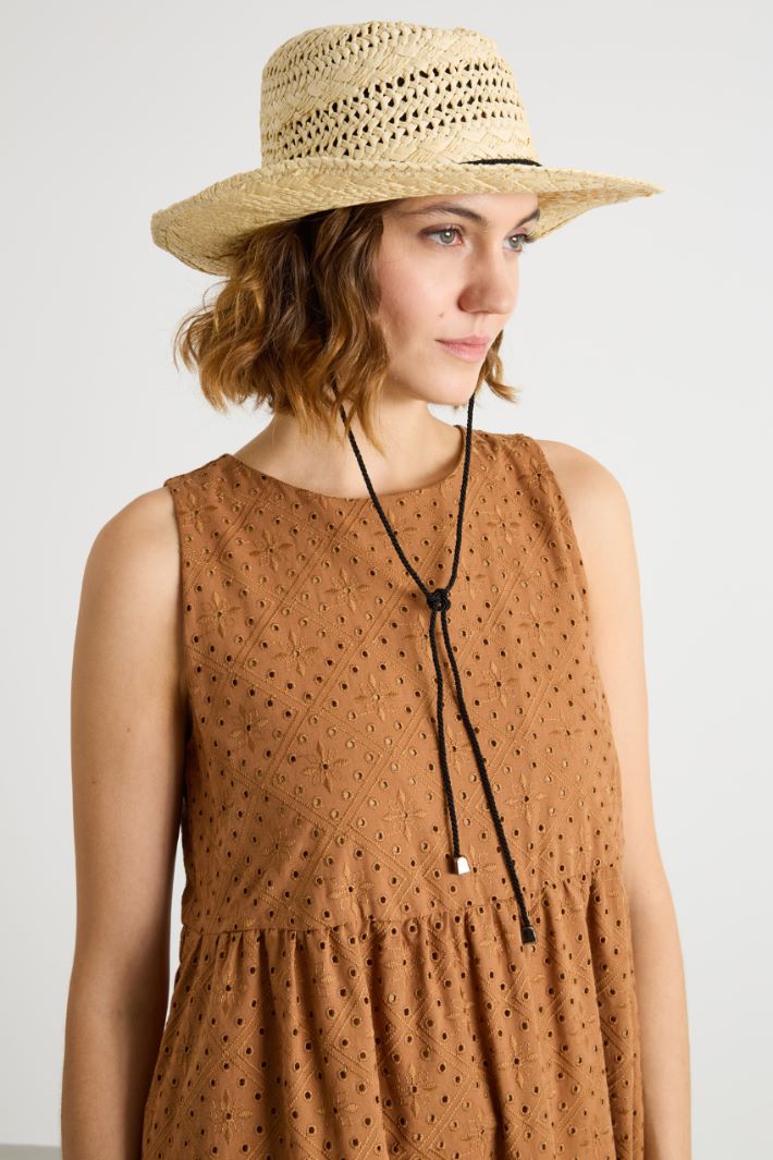 Openwork hat Intrend