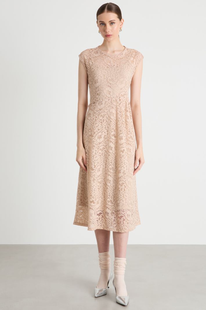Lace midi dress Intrend - 2