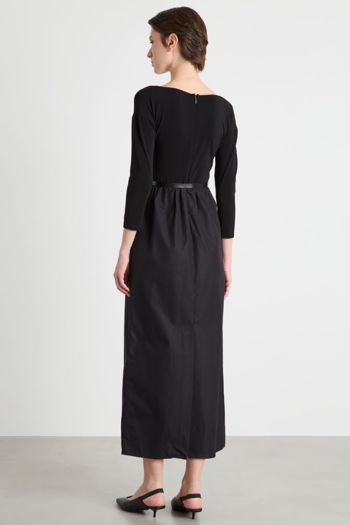 Cross-over V-neck long dress Intrend - 4