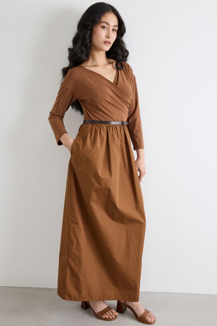 Cross-over V-neck long dress Intrend - 2