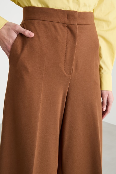 Pantalone in jersey compatto