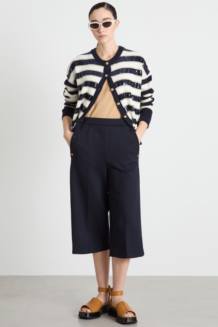 Button-detail wool jersey Bermuda shorts Intrend