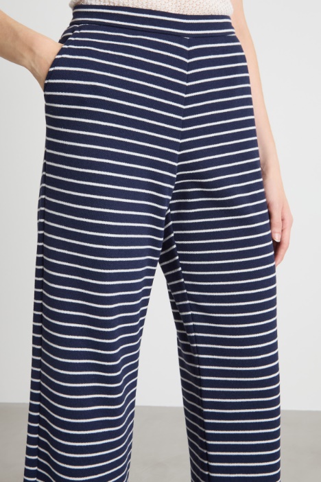 Pantalón ancho de punto piqué